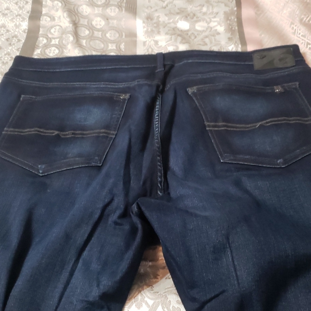 Jeans - Picture 2 of 4